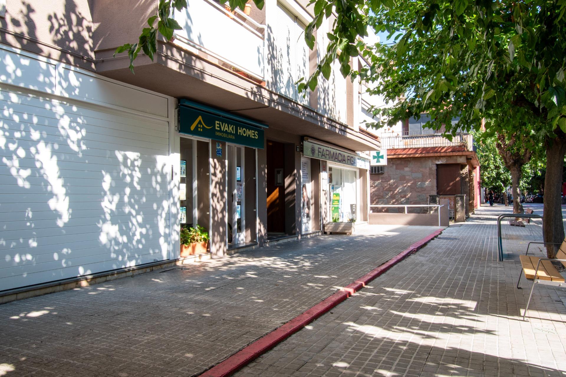 Local recien Reformado de 80 m² en pleno centro de Figaró – Ideal negocio o inversión