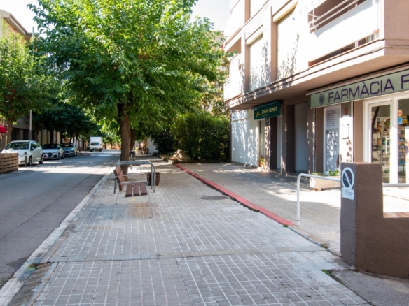 Local recien Reformado de 80 m² en pleno centro de Figaró – Ideal negocio o inversión