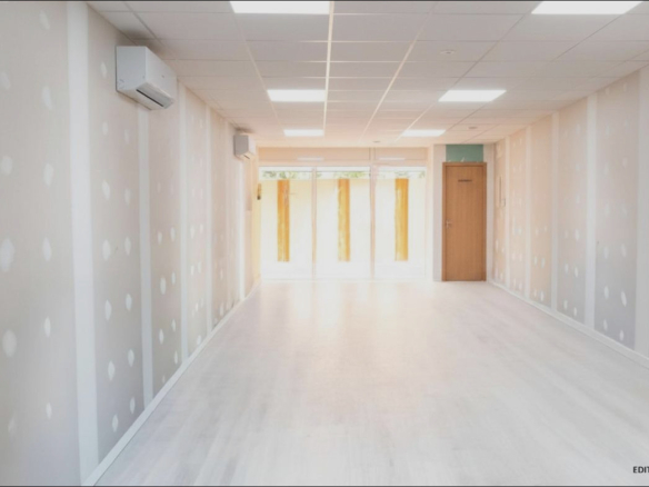 Local recien Reformado de 80 m² en pleno centro de Figaró – Ideal negocio o inversión