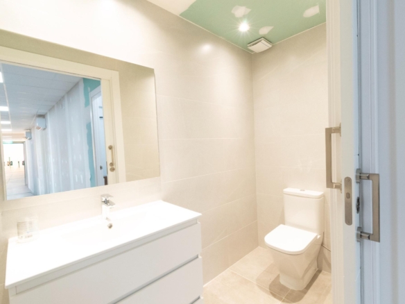 Local recien Reformado de 80 m² en pleno centro de Figaró – Ideal negocio o inversión