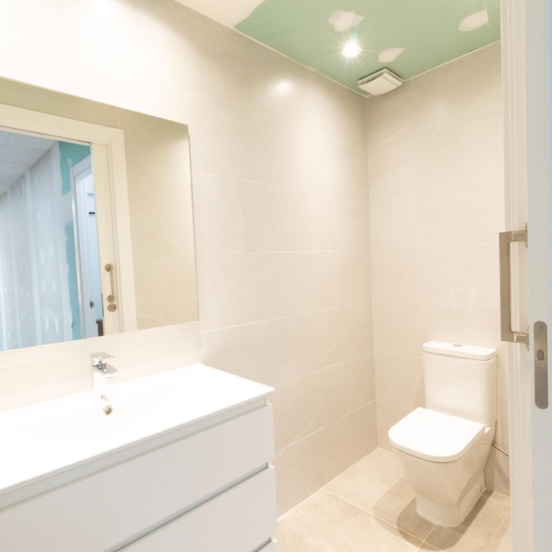 Local recien Reformado de 80 m² en pleno centro de Figaró – Ideal negocio o inversión