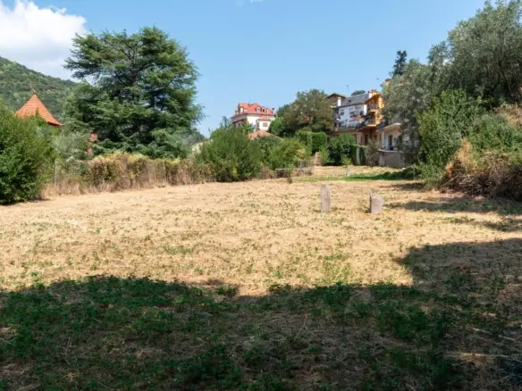 ¡Gran oportunidad para  Constructores o Inversores en C. Mayor de  El Figaró!