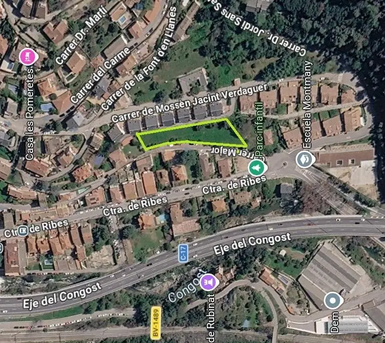¡Gran oportunidad para  Constructores o Inversores en C. Mayor de  El Figaró!