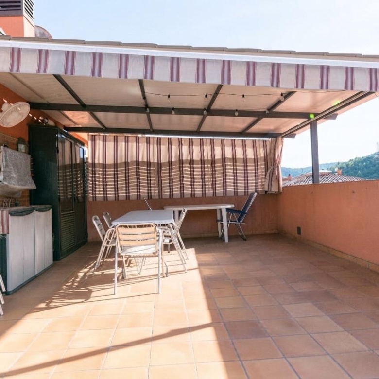 Ático en venta con Terraza de 36 Mts. Ascesor y Parquing