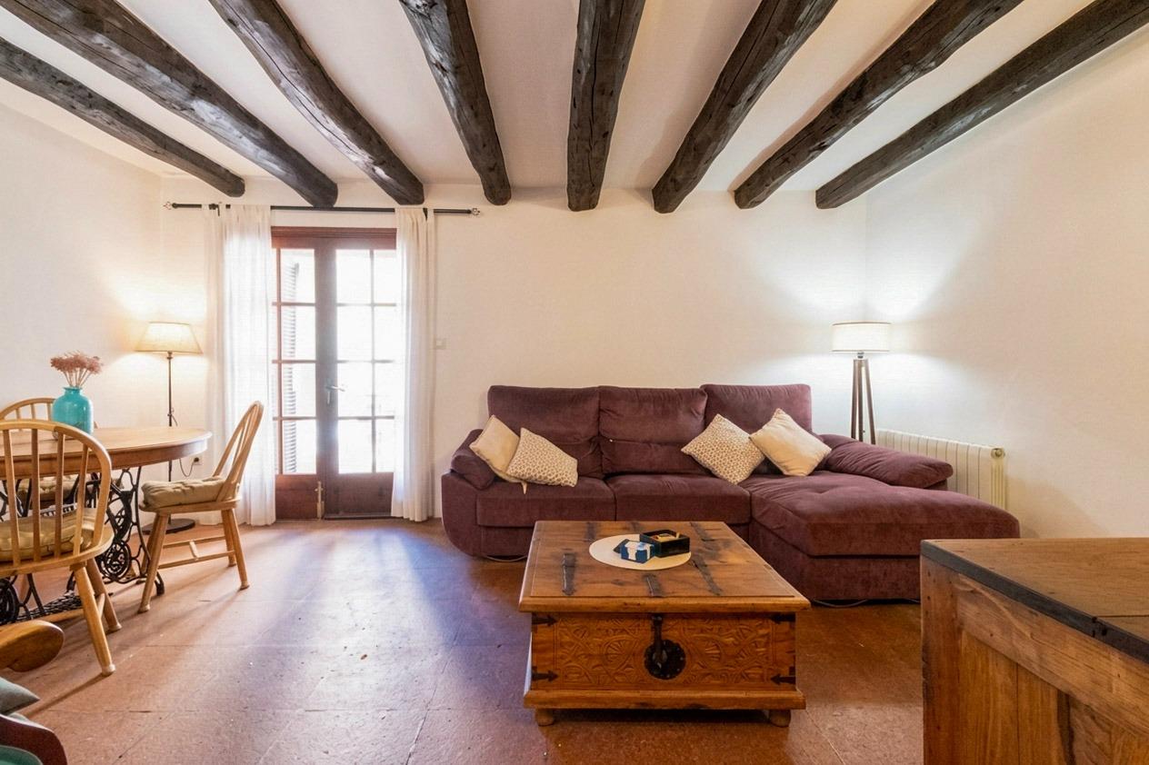 Masía rústica con 6 ha bosque + 3 ha de finca comunitaria con piscina en La Garriga, a 35 min. de Barcelona